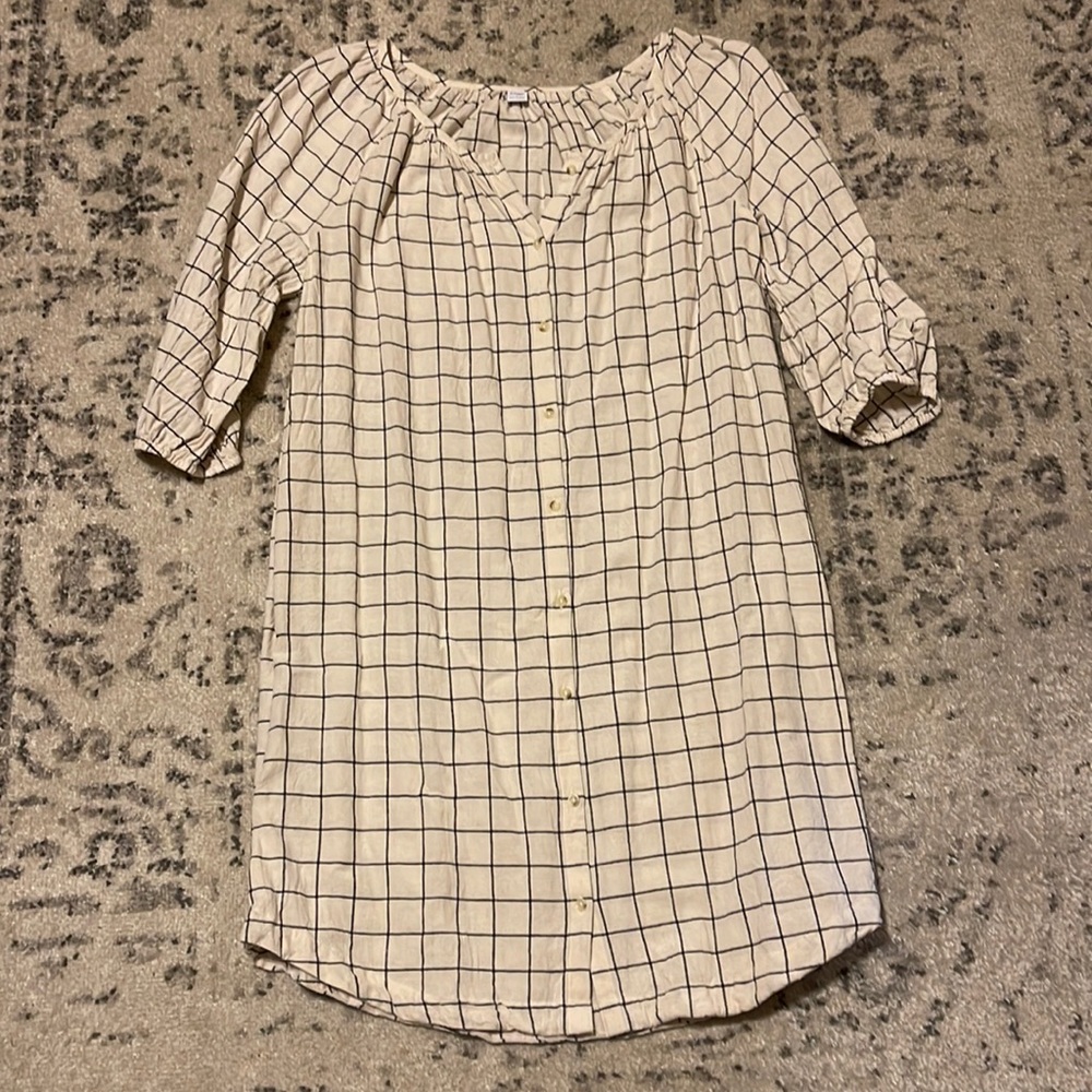 Old navy “checkered” stripped dress